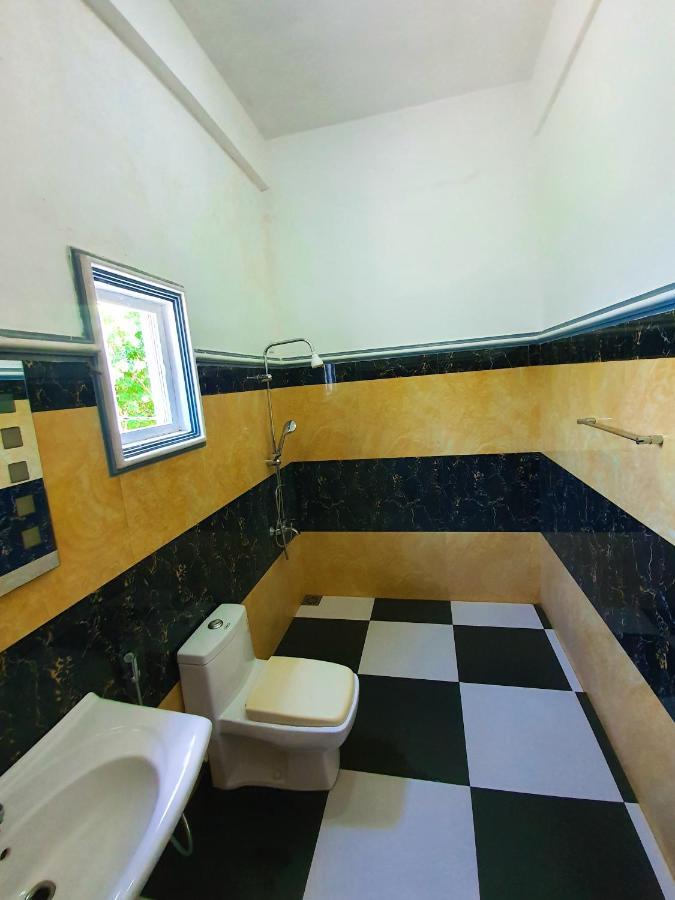 孔雀里奇酒店 蒂瑟默哈拉默 外观 照片